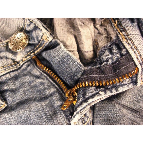 SILVER Lola Womens Jeans 28 x 31 MEASURED Low-Rise TAG 26/33 Blue Denim - Picture 5 of 10